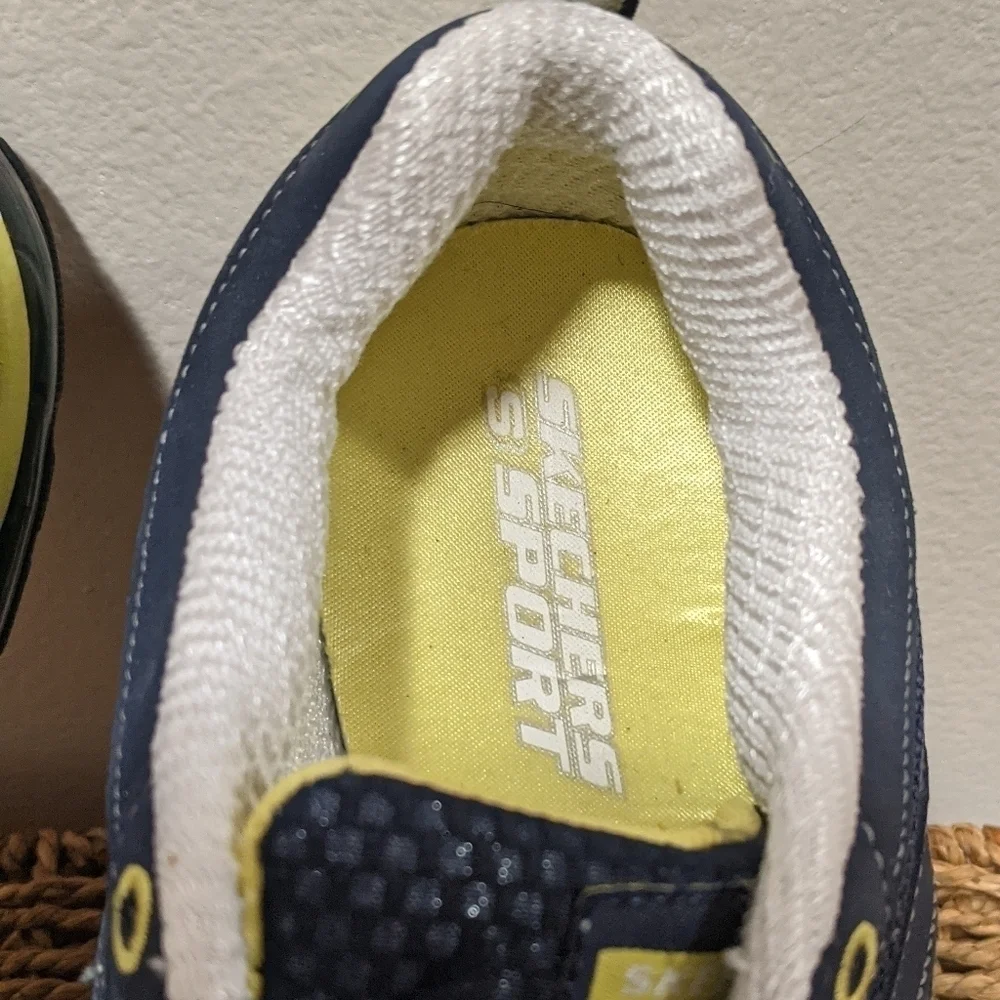 Sketchers Women's Revv Air S Sport Sneakers Sz 9.5